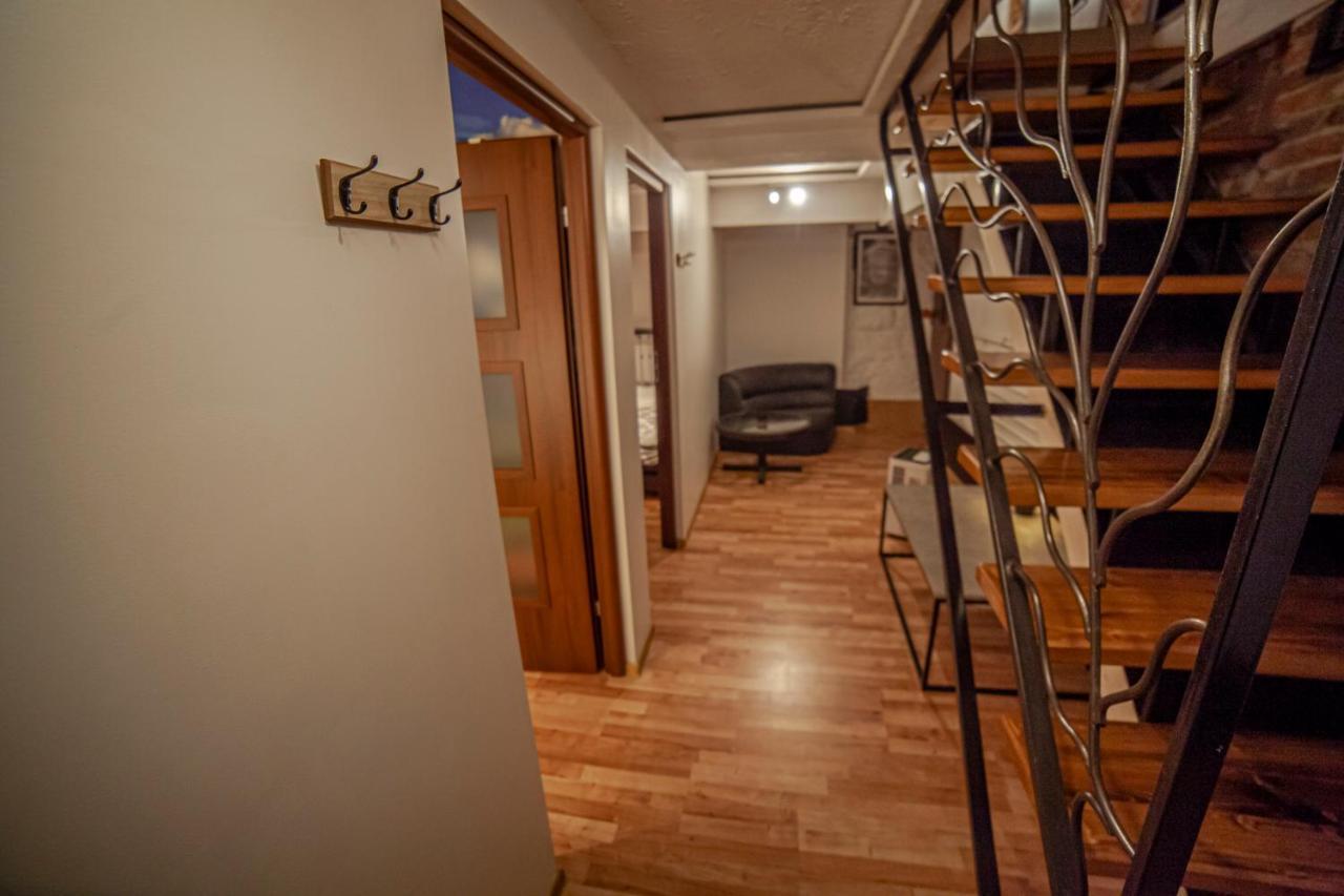 Apartamenty Przy Gorskich Rzekach 노비 타르그 외부 사진